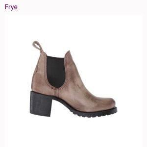 Frye Sabrina Chelsea Ankle Booties